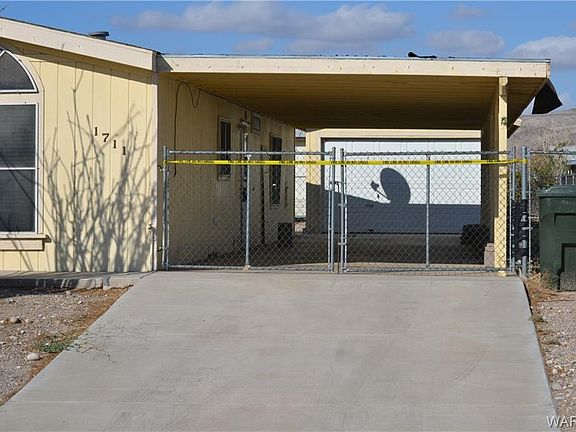 2nd image of 1711 Dean Dr