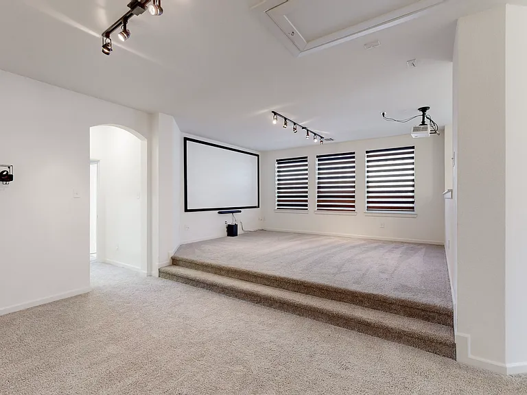 123 Palacio St — Photo 22
