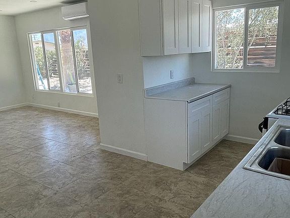 3rd image of 66175 Estrella Ave #1