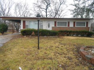 9828 Arranmore Dr, Saint Louis, MO 63136