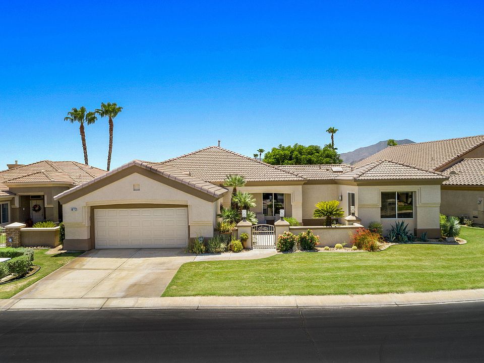 2nd image of 80713 Turnberry Ct