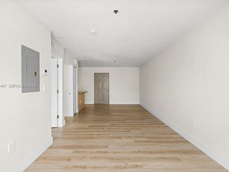 437 SW 7th St #201 — Photo 13