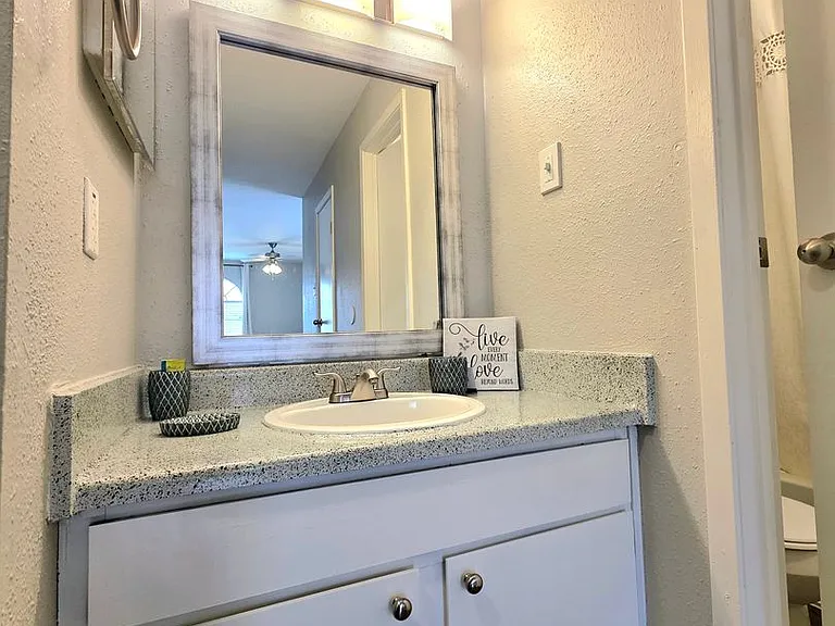 534 Hunt Ln — Photo 30