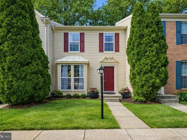 1702 Barnwood Ct, Severn, MD 21144