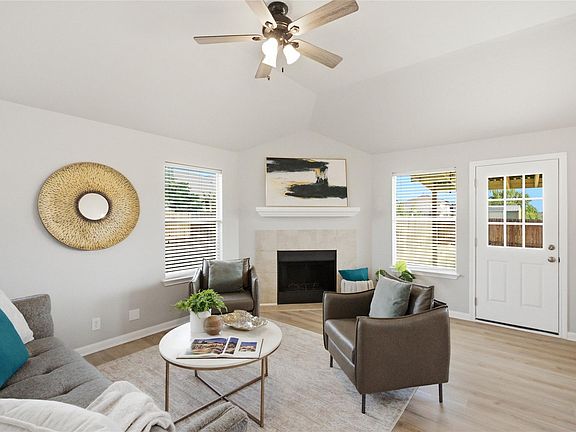 4th image of 107 Fishbaugh Ln