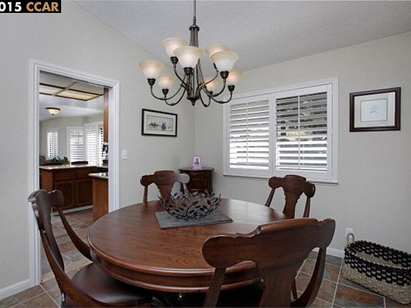 4th image of 260 Duperu Dr