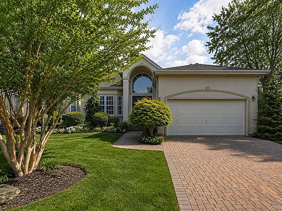 2nd image of 398 Altessa Boulevard