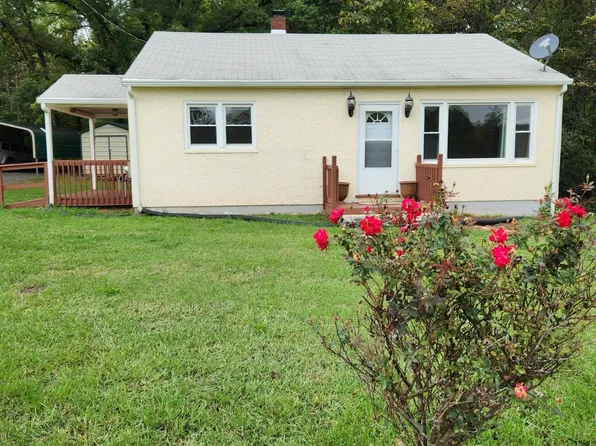 308 Woodrow Ave, Monroe, VA 24574
