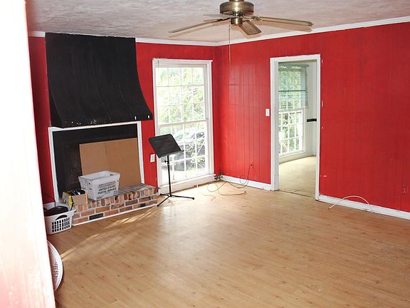 4th image of 3109 Shamrock St S