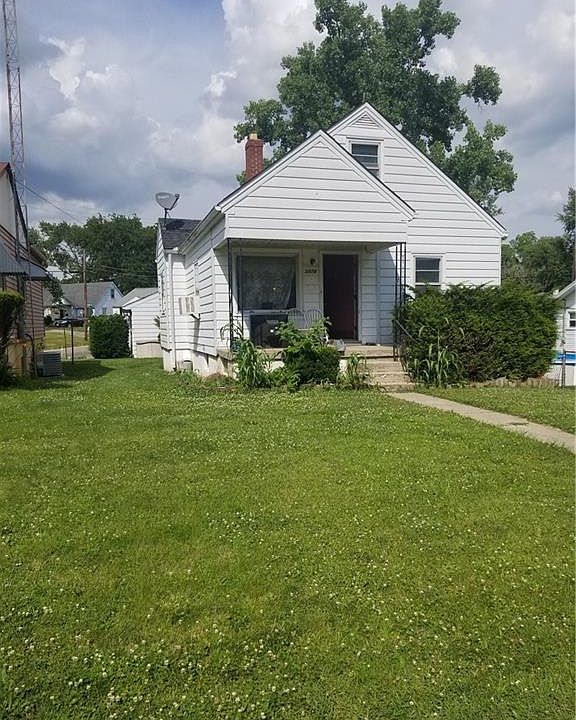 2nd image of 3874 Old Riverside Dr