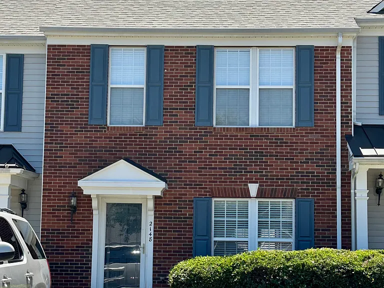 2148 Sail Pointe Ln — Photo 1