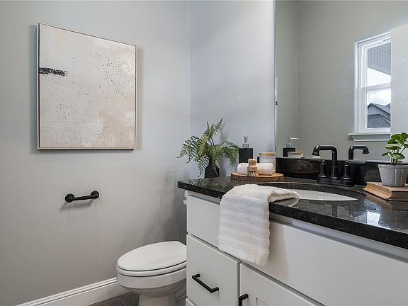 4th image of 2060 Wildflower Dr