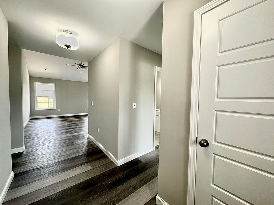 1004 Prairie View Dr, Richmond, KY 40475 Zillow