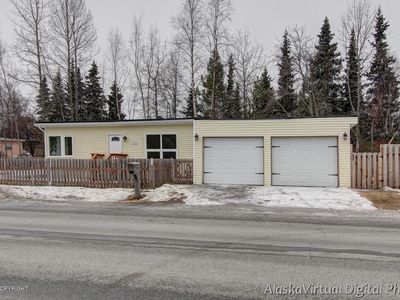3900 Taft Dr, Anchorage, AK, 99517