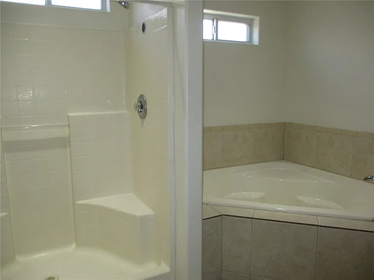 6103 S Bison Ave — Photo 9