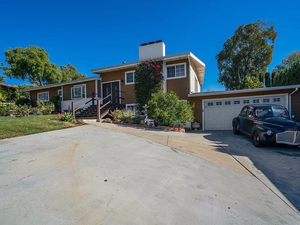 1st image of 306 Encino Vista Dr