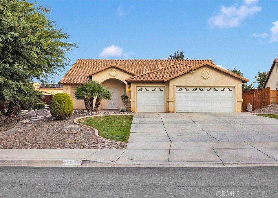1st image of 12721 Sweetwater Cir