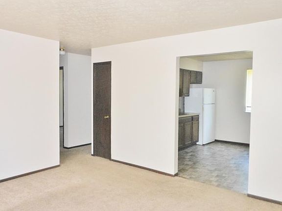 2nd image of 724 Patty Dr APT A