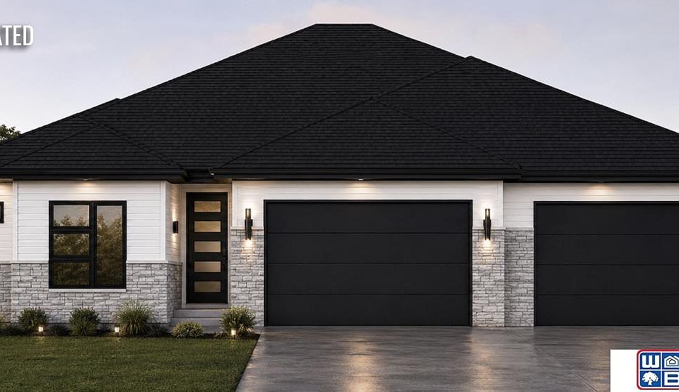 1st image of 8921 Castle Pine Dr