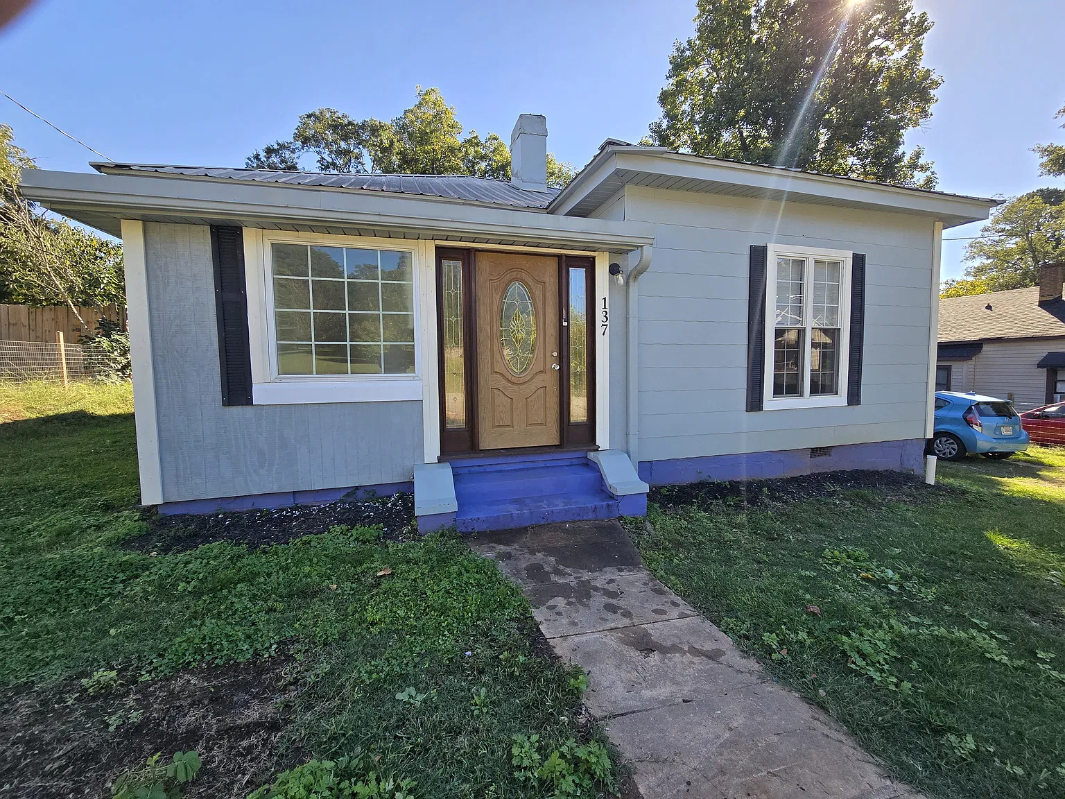 137 Ellison St — Photo 1