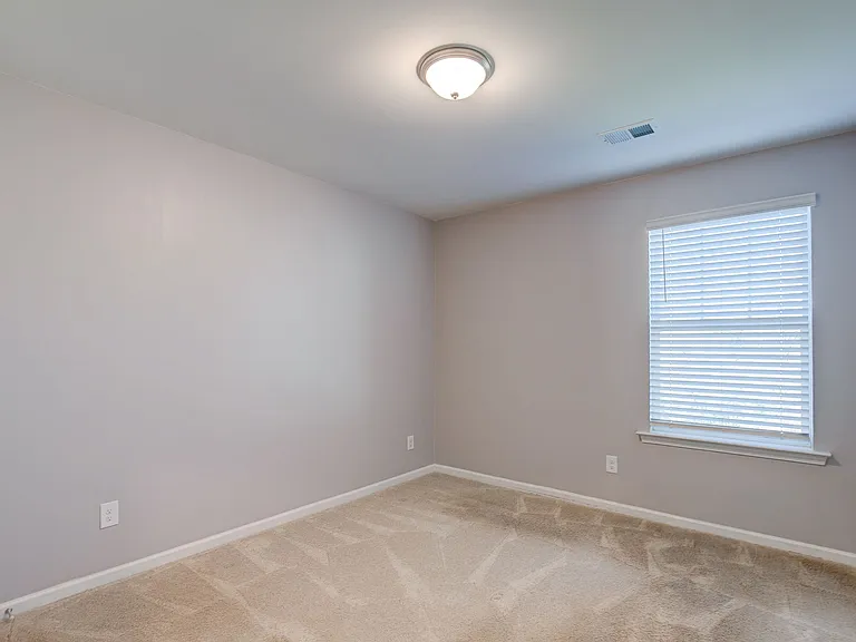 416 Sandfarm Trl — Photo 28