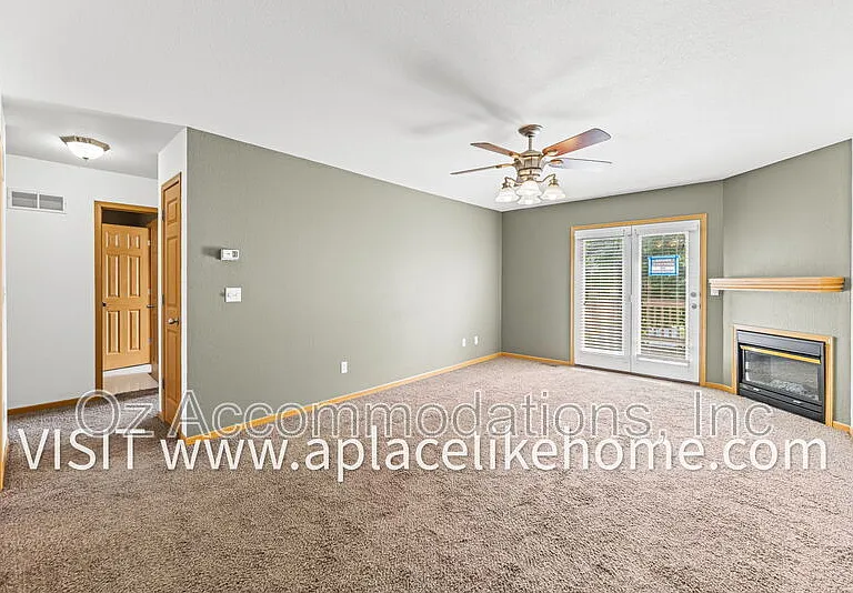 8626 N Cleveland Ln — Photo 4