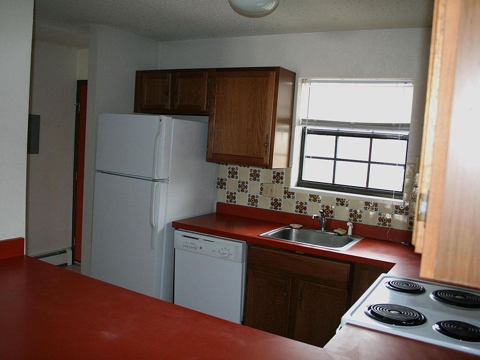 1st image of 935 Northern Way #20
