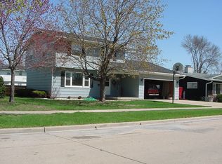 1218 W Bell Ave, Appleton, WI 54914