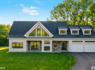 25 Spruce Mountain Trail, Danbury, CT 06810