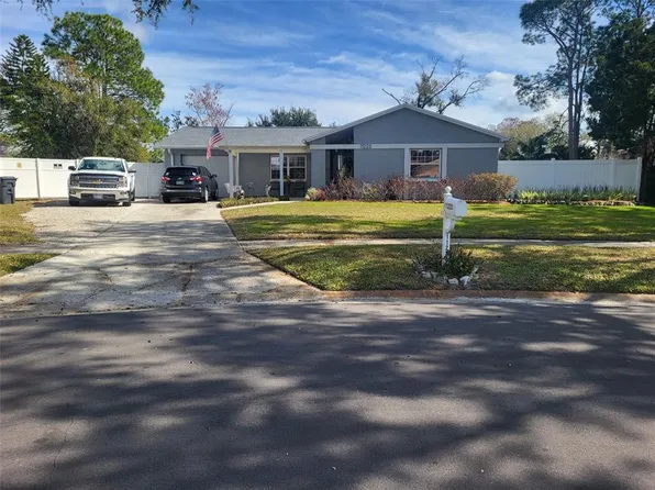 11223 Wheeling Dr, Tampa, FL 33625