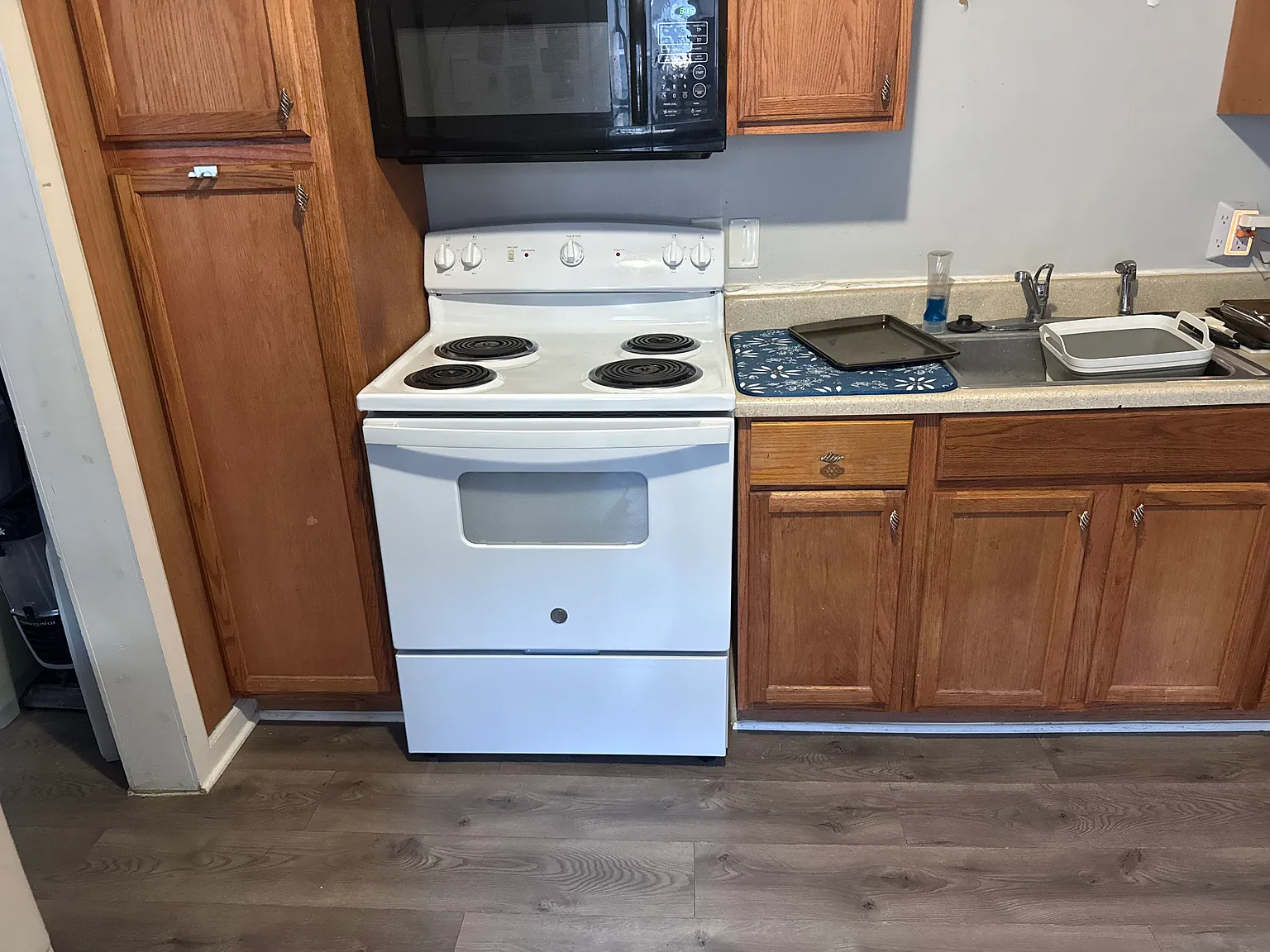 1 bed, 562 sqft, $775 — Photo 3