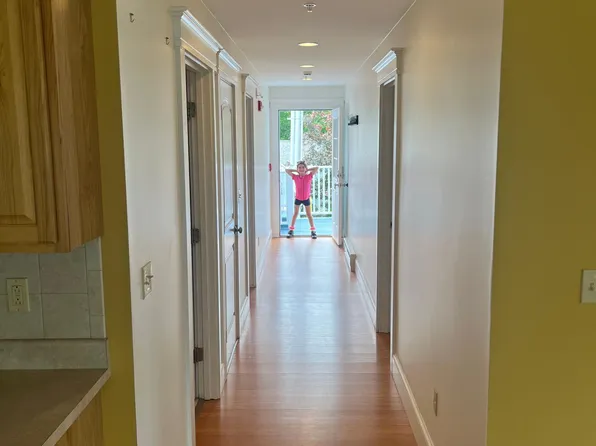 25 Cabana Dr #25, Rockport, ME 04856