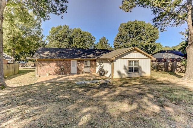 1st image of 5480 Farnell Dr