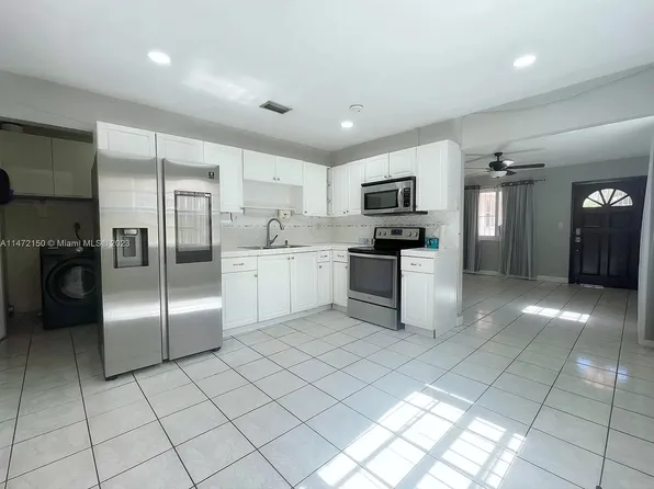 1554 NW 24th Ct, Miami, FL 33125