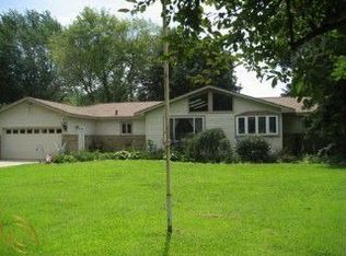 41815 Riggs Rd, Van Buren Township, MI 48111