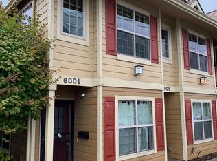 6005 NE Holladay St, Portland, OR 97213