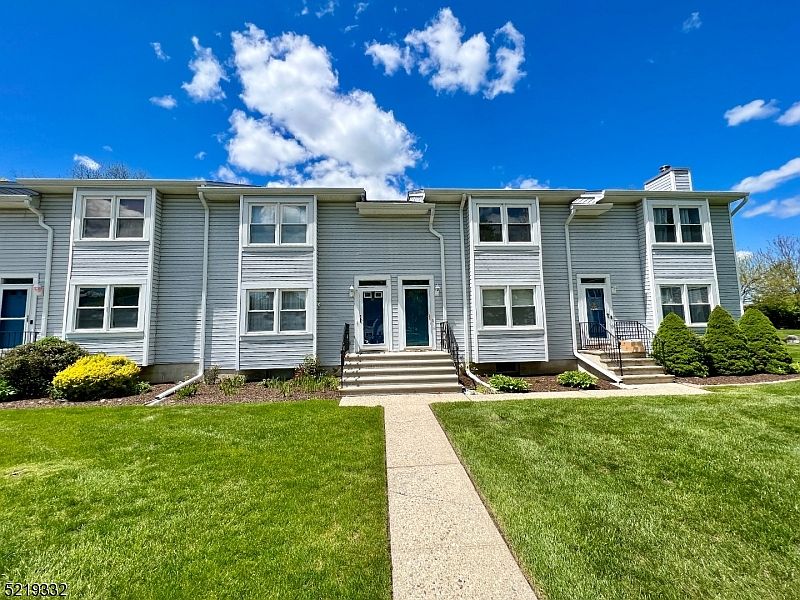 61 Village Dr, Hamburg, NJ 07419 Zillow