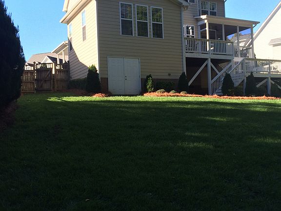 Walk in storage, two decks