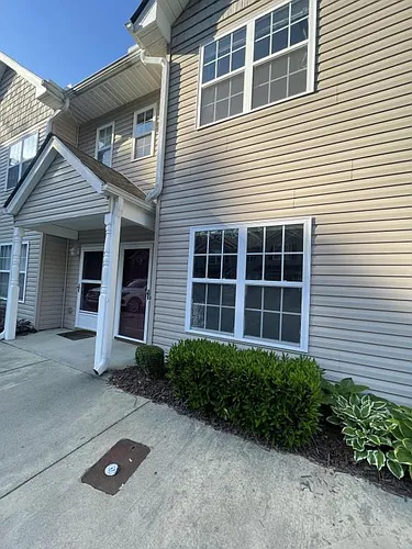 93 Creekside Dr Photo 1