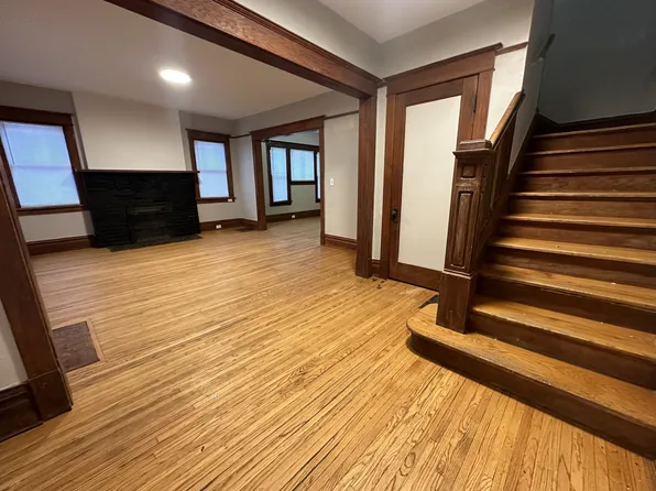 731 Park Ave, Rockford, IL 61101