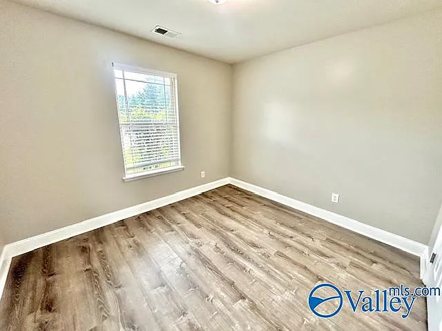 1089 Burwell Rd #F1 — Photo 12