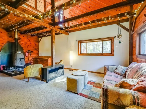 47 Church Street, Milton, NH 03852