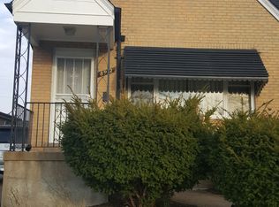 8910-8912 Riverview Blvd, Saint Louis, MO 63147