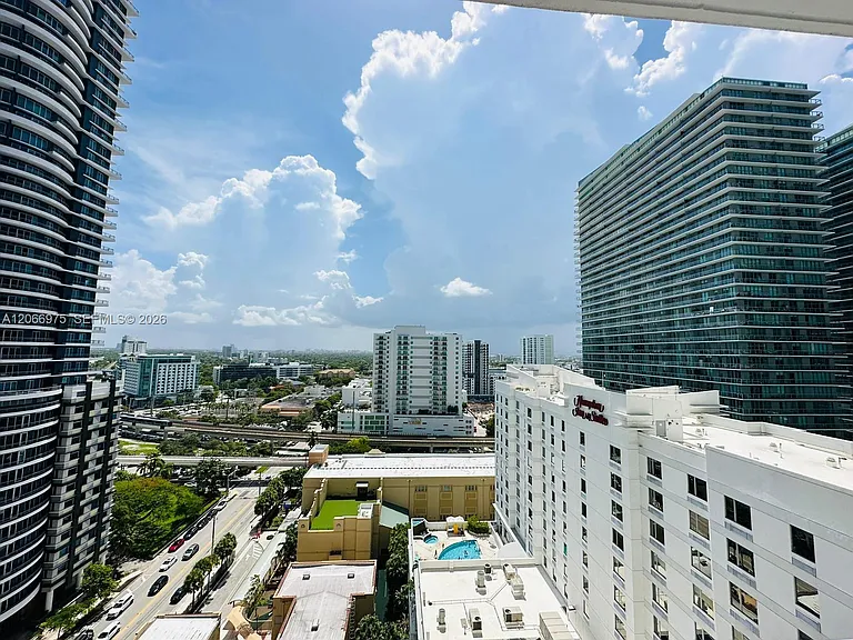 1250 S Miami Ave #1707 — Photo 10