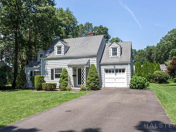 3rd image of 138 Dannell Dr
