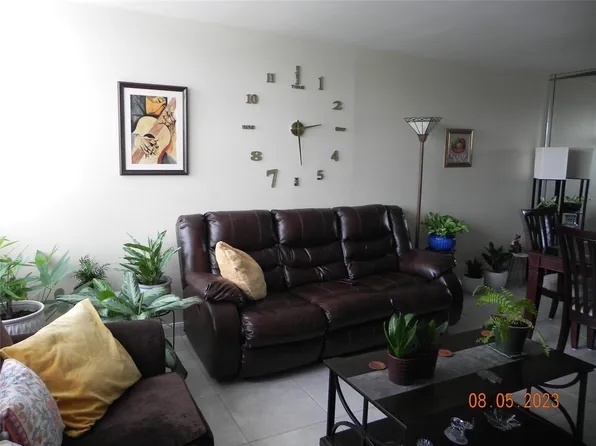 2771 Taft Street #402, Hollywood, FL 33020