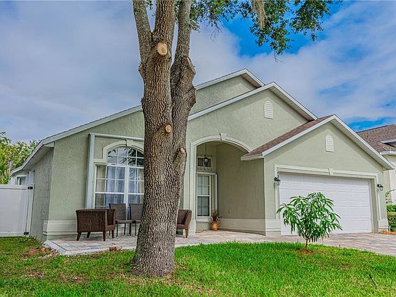2nd image of 4311 Bayside Dr