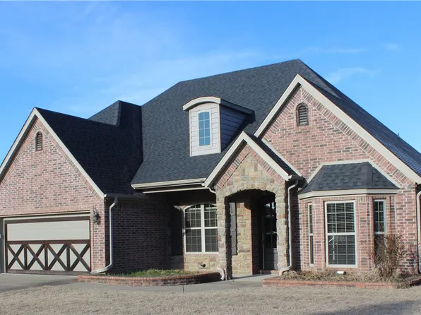 4653 N Rockledge Dr, Fayetteville, AR 72764