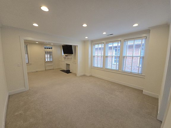2nd image of 621 W Princess Anne Rd #2