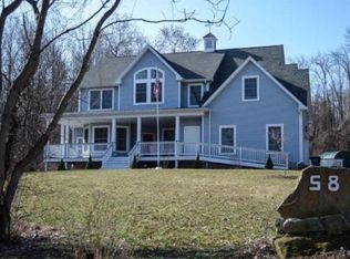 58 Hartness Rd, Sutton, MA 01590